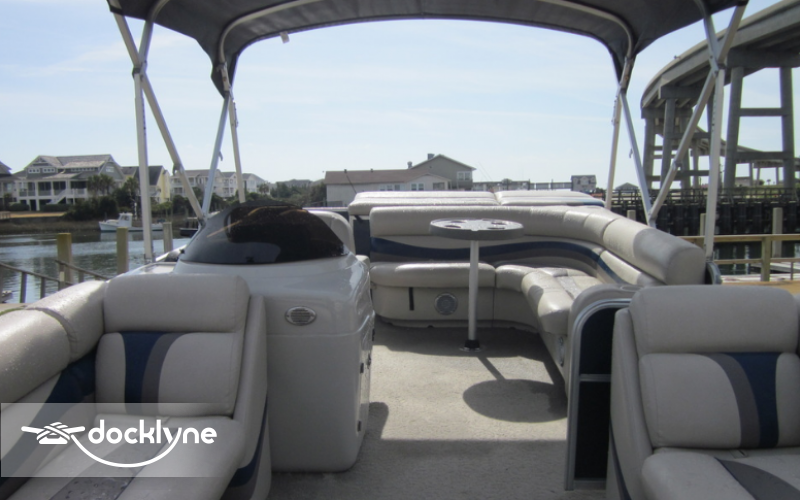 Rent a 22' G3 Suncatcher pontoon boat from Holden Beach Marina on Docklyne