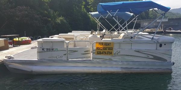 marinaBoat