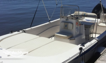 Southport Boat Rentals boat rental operation on Southport, NC 7