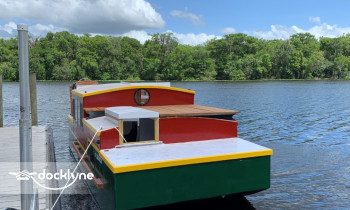 Shanteco Tours boat rental operation on Astor, FL 2