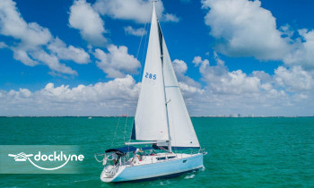 Sail Miami Now boat rental operation on Miami, FL 5