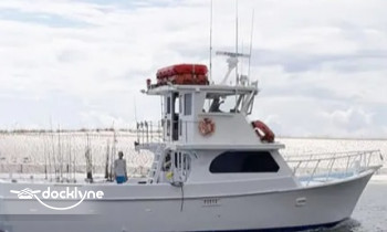 HarborWalk Charters boat rental operation on Destin, FL 9