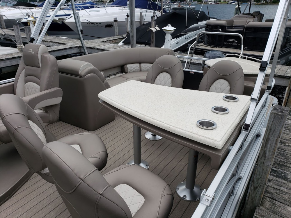 marinaBoat