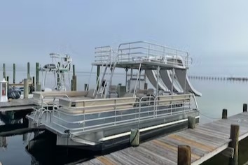 marinaBoat