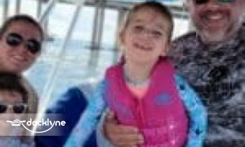 Smile -n- Wave Sailing Adventures boat rental operation on Destin, FL 4