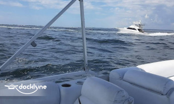 Beach Time Pontoon Rental boat rental operation on Destin, FL 3