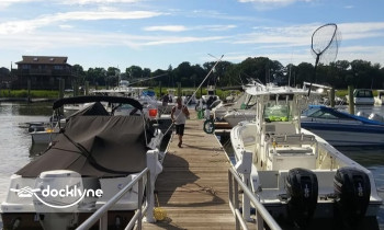 Brown's Point Marina boat rental operation on Keyport, NJ 4