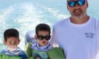 Island Time Boat Rental boat rental operation on Marathon, FL 5