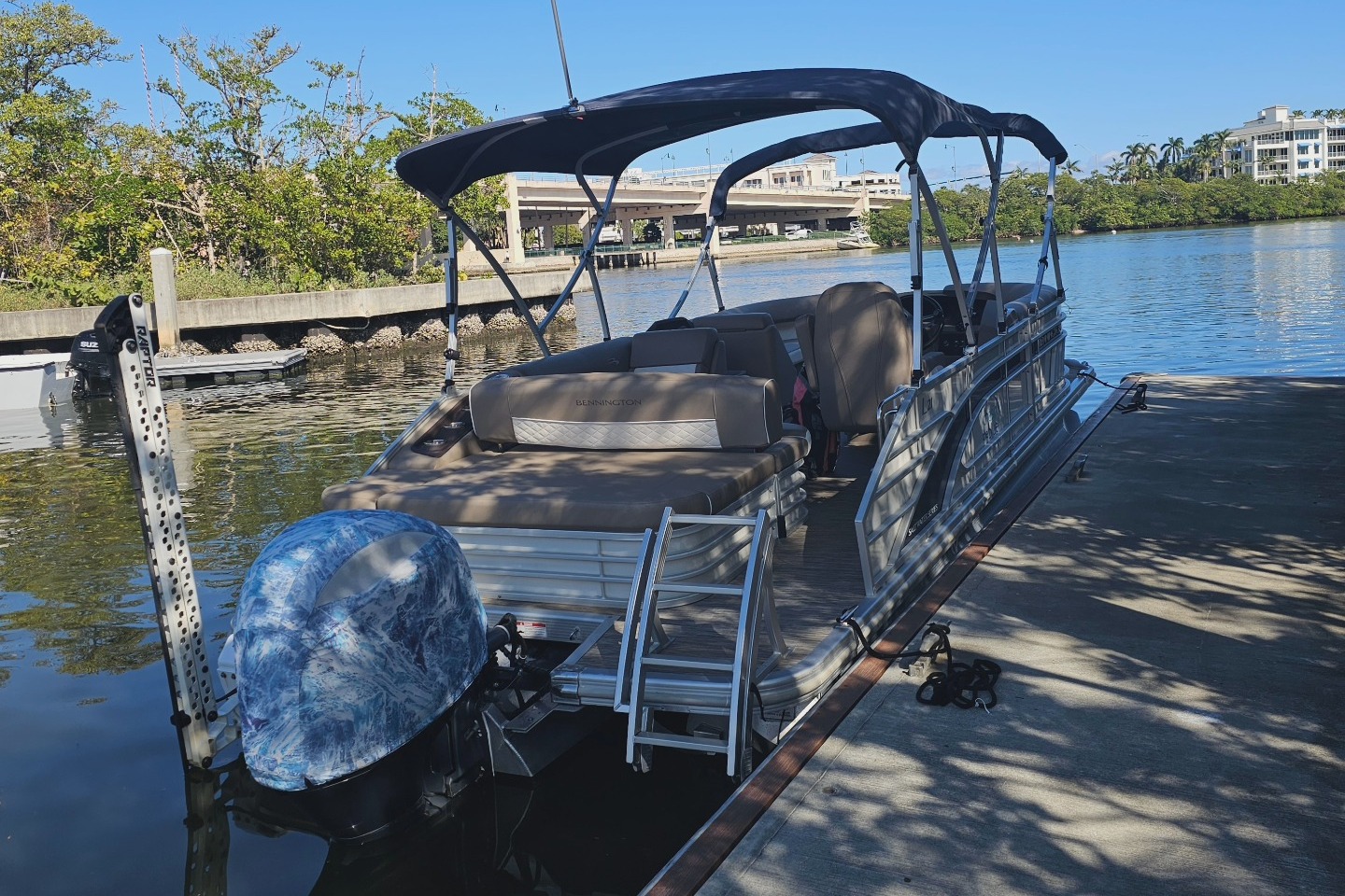 marinaBoat