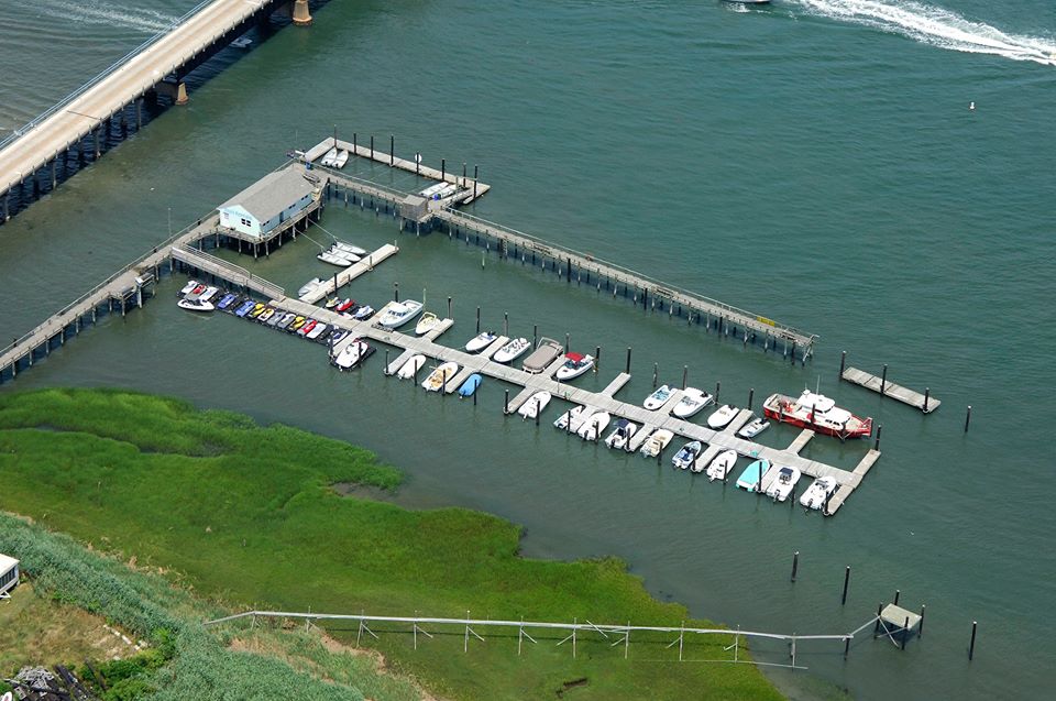 marinaImage