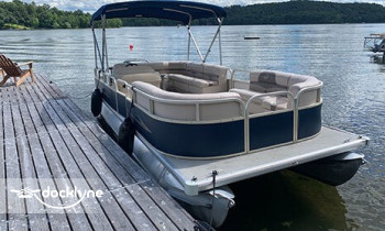 Copake Lake Boat Rentals boat rental operation on Craryville, NY 3