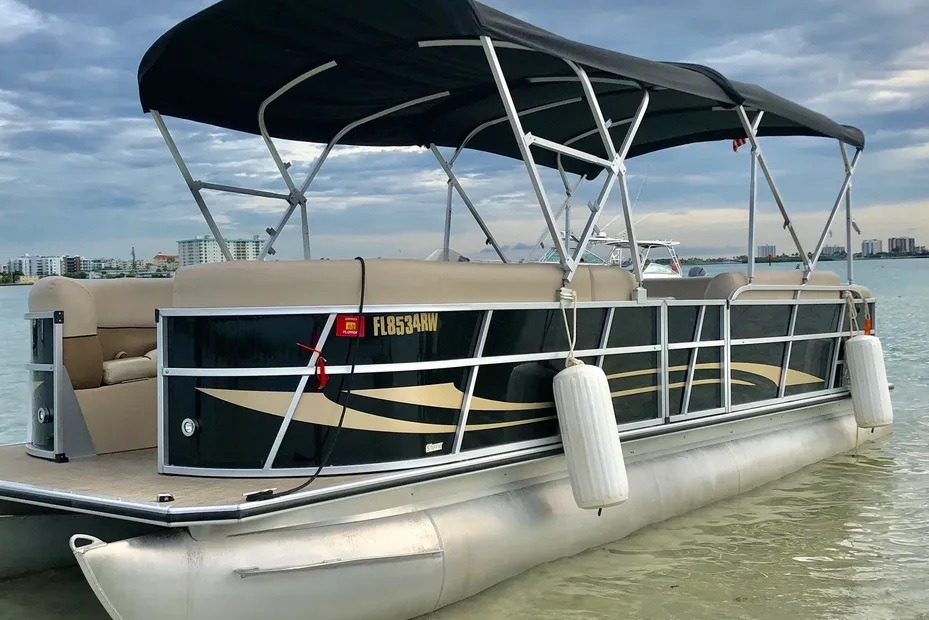 marinaBoat