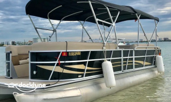 Bentley Boat Miami boat rental operation on Sunny Isles Beach, FL 5