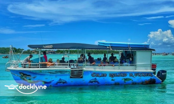 Xtreme H2o of Fort Walton Beach boat rental operation on Destin, FL 2