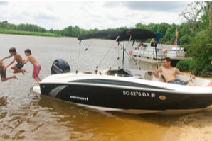 marinaBoat