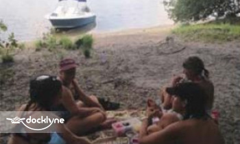 SeaQuest Boat Rentals boat rental operation on Charleston, SC 1