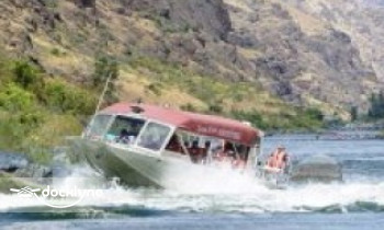 Snake River Adventures and RiverQuest Excursions boat rental operation on Lewiston, ID 3
