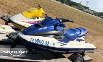 Lake Tawakoni Water Sports boat rental operation on Point, TX 4