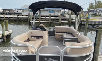 Southern Tide Boat Rentals boat rental operation on Sneads Ferry, NC 5