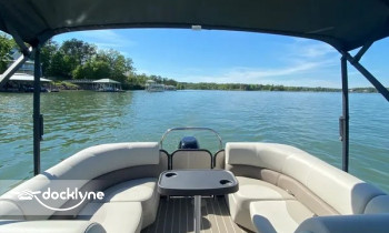 Pontoon Rentals of Smith Lake boat rental operation on Arley, AL 6