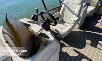 Pontoon Rentals of Smith Lake boat rental operation on Arley, AL 7