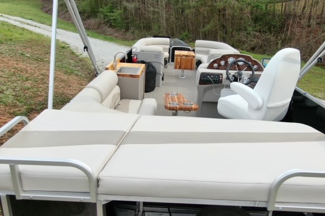 marinaBoat
