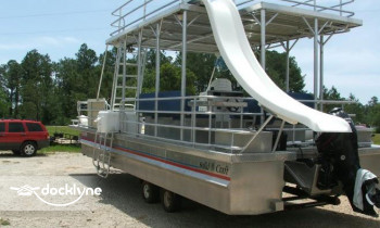 Shoreline Pontoon Boat boat rental operation on Perdido Key, AL 2