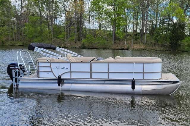 marinaBoat