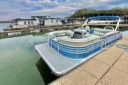 marinaBoat