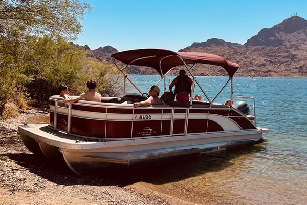 marinaBoat