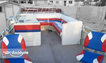 Pontoon Rentals boat rental operation on Buckeye, AZ 1
