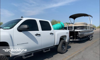 Az Aqua-Holics Boat Rental boat rental operation on Lake Havasu City, AZ 2