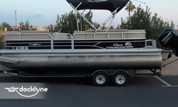 Az Aqua-Holics Boat Rental boat rental operation on Lake Havasu City, AZ 5