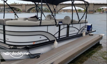 Havacaptain boat rental operation on Lake Havasu City, AZ 1