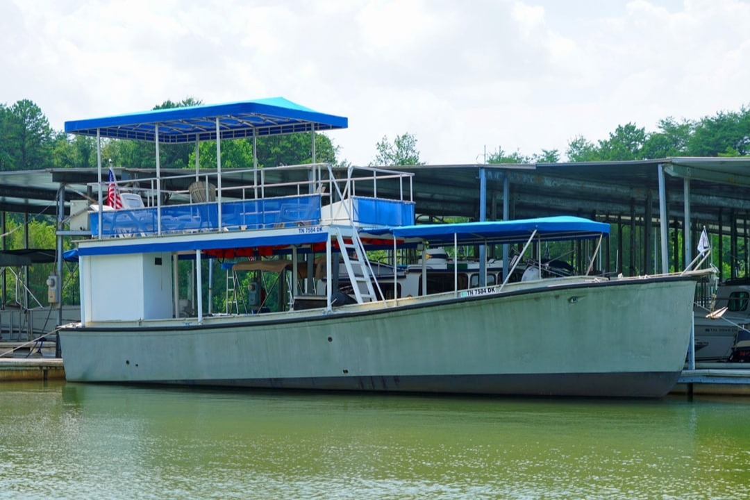 marinaBoat