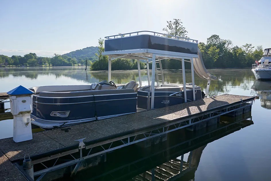 marinaBoat