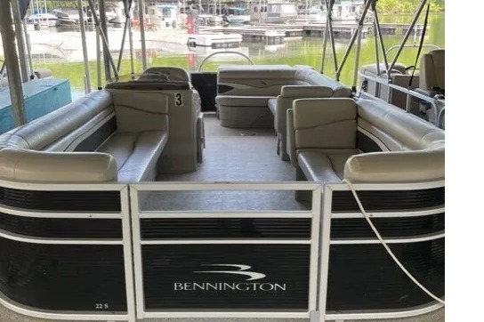 marinaBoat