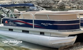 Big Yellow Boats boat rental operation on Canyon Lake, TX 2