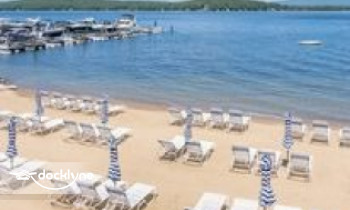 Akwa Marina Yacht Club boat rental operation on Laconia, NH 6