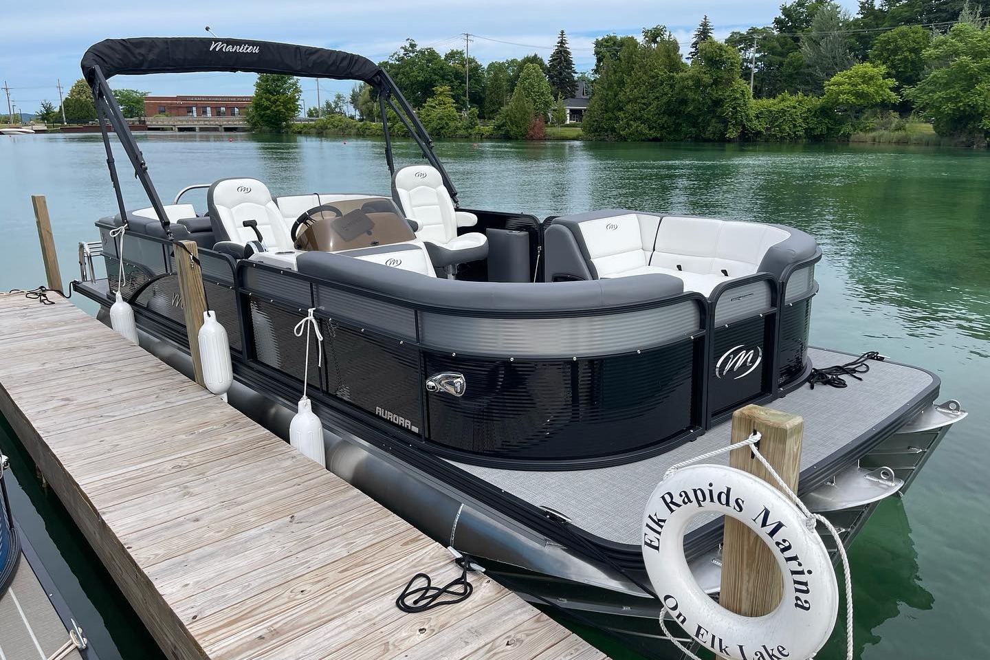 marinaBoat