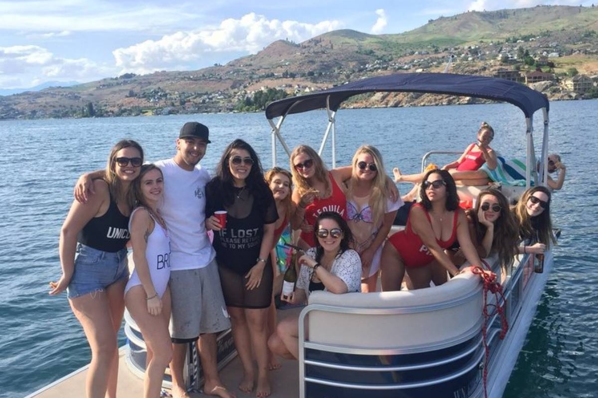 marinaBoat