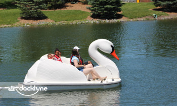 Swan Shoppe Marina and Concessions boat rental operation on Kearney, NE 3