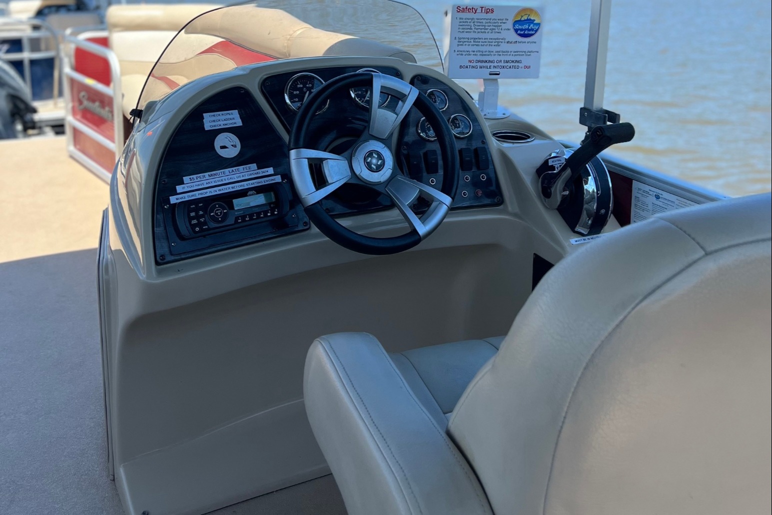 marinaBoat