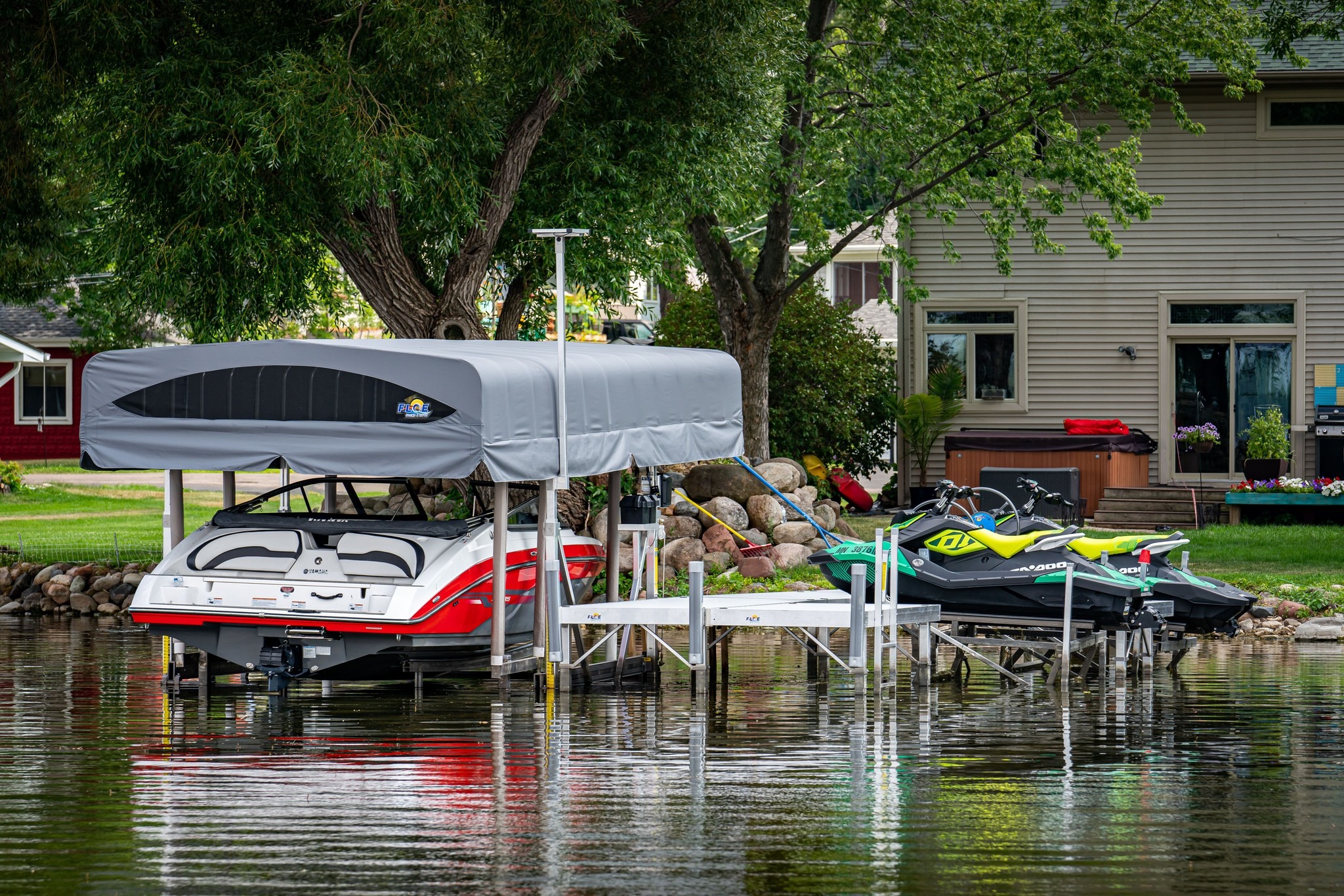 marinaBoat