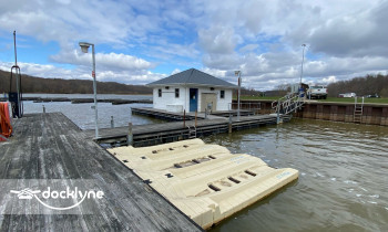 Sugartree Marina boat rental operation on Lore City, OH 7