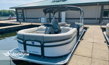 Ugly Johns Custom Boats boat rental operation on Austin, TX 1