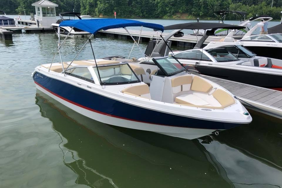 marinaBoat
