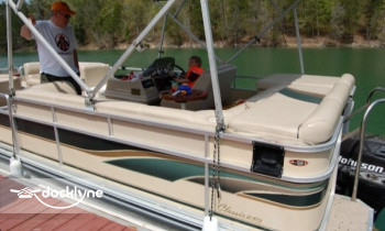 Norris Lake Front Rentals & Events LLC. Lake Front Tennessee Paradise! boat rental operation on New Tazewell, TN 3