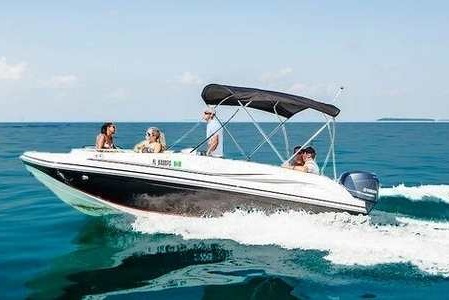 marinaBoat