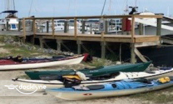 Deltaville Marina Jackson Creek Outfitters boat rental operation on Deltaville, VA 2